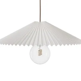 Pleated lamp shade
